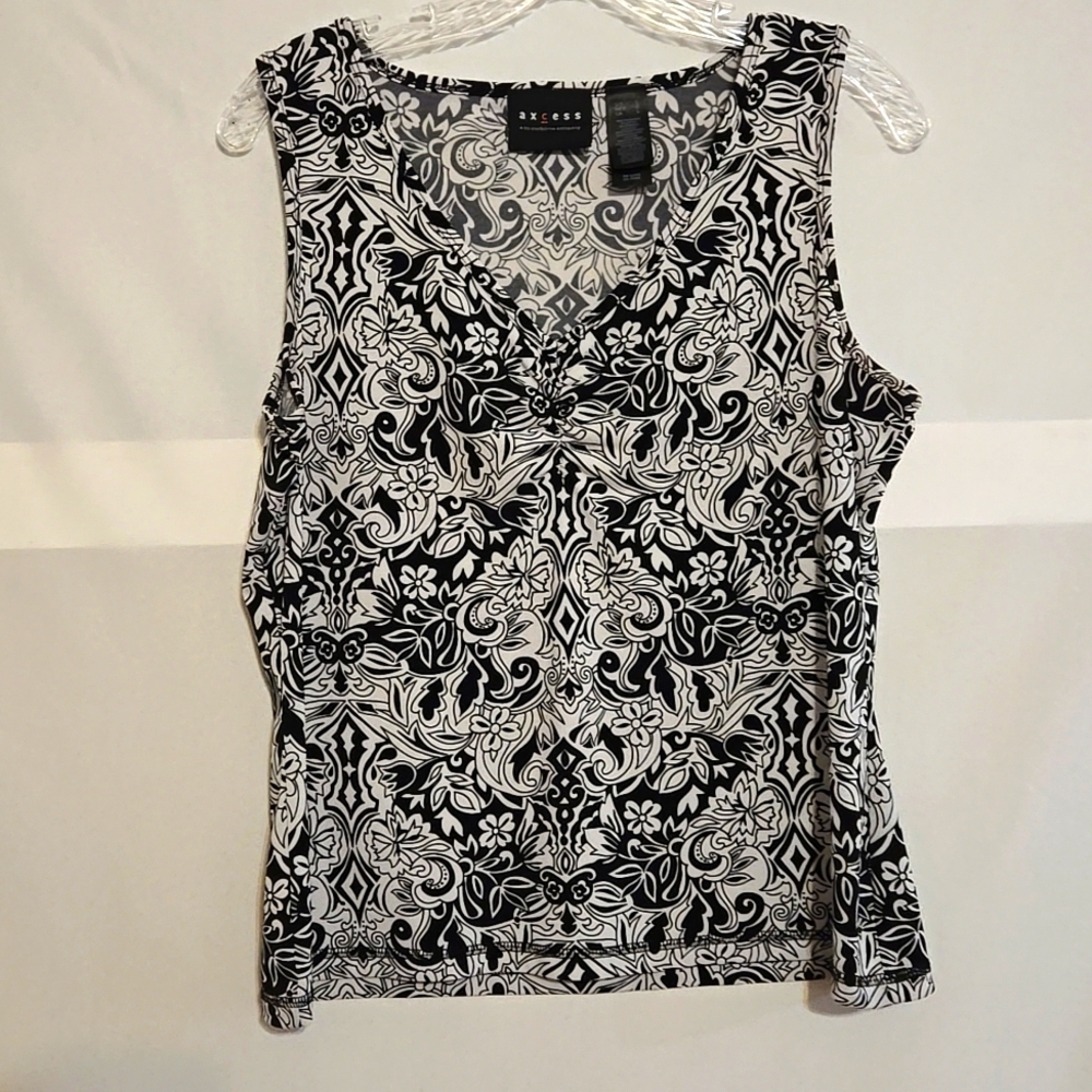 Axcess Liz Claiborne Co, Lg Black, White, Tank Blouse, Floral Print, Sleeveless